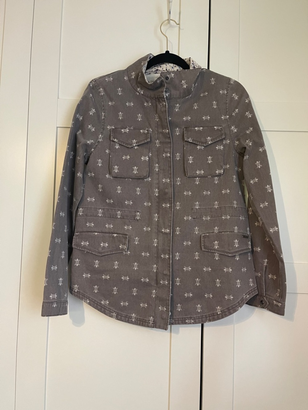 Gray Floral Print Utility Jacket